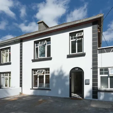 City Center House Great Location 4 Bathrooms Hébergement de vacances Galway